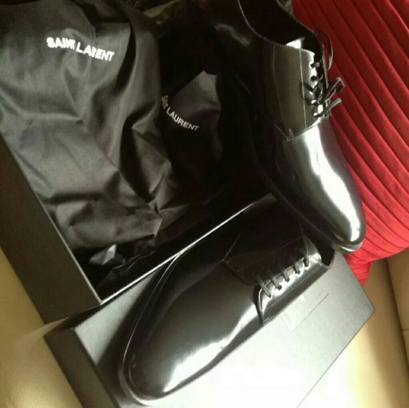 Saint Laurent shoes - Picture 5 of 7